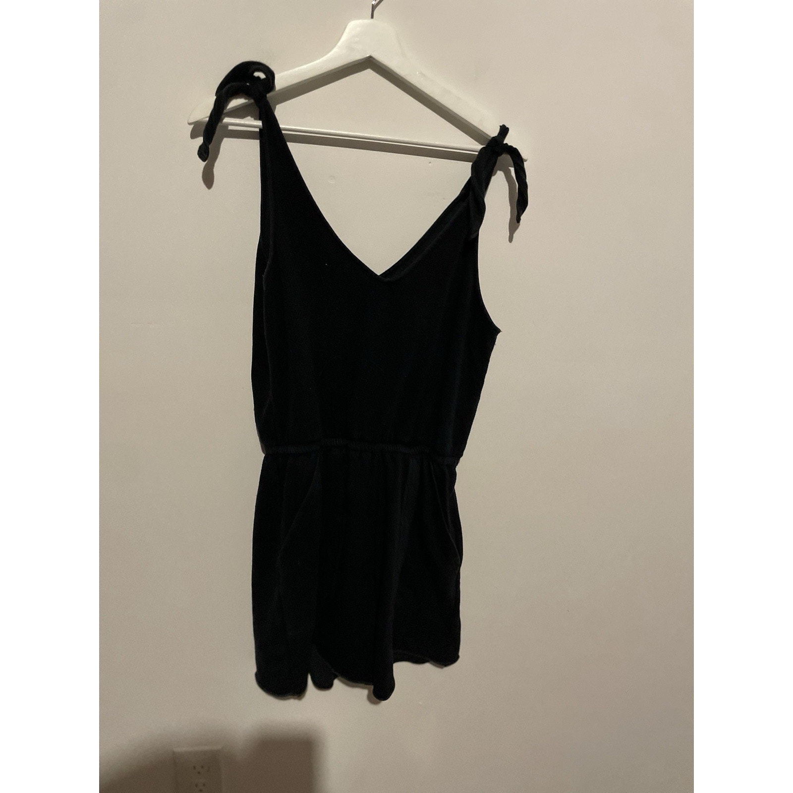 Aerie Black Greyromper Size Medium Jumpsuit Small